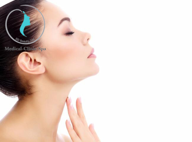 Kem hỗ trợ trị nhăn dưỡng trắng sáng ngực và cổ