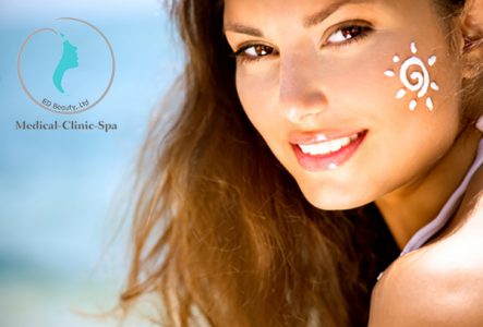 Đã là phụ nữ thì luôn phải đồng hành cùng kem chống nắng Obagi mỗi khi ra đường