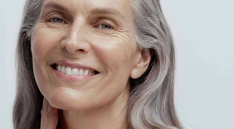 Hình: Da lão hóa do tuổi tác