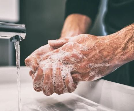 Hình: Giữ vệ sinh đồ dùng cá nhân sạch sẽ